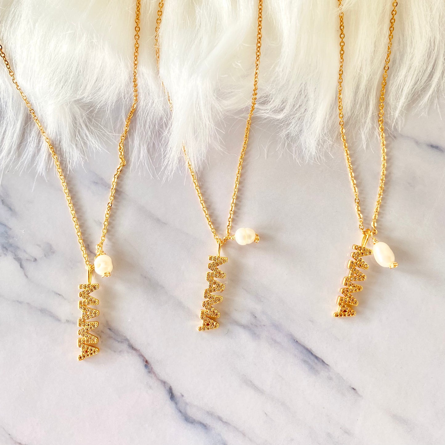 MAMA Pearl necklace