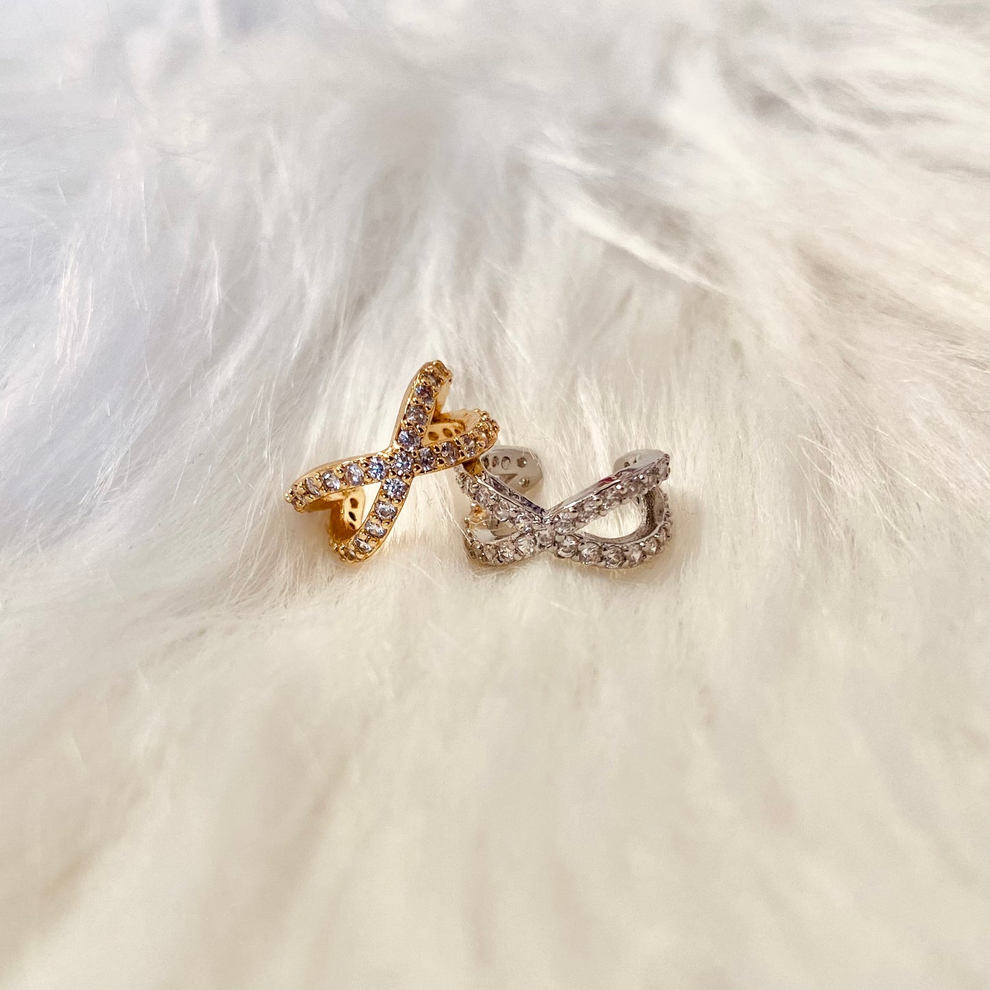 Infinite earcuff♾️