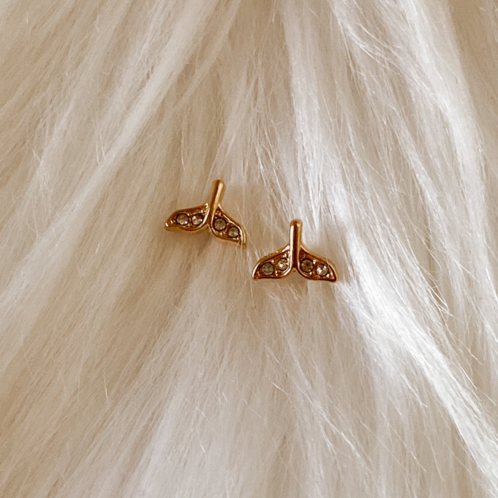 Mini Whale Tail studs