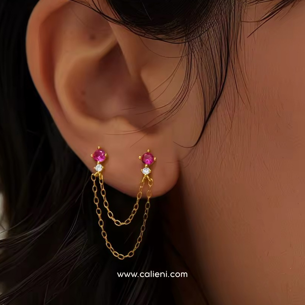 Double piercing with chain