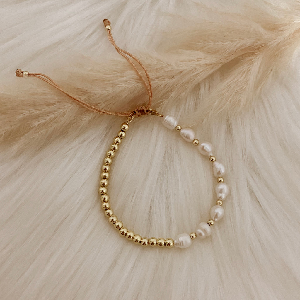 Golden Pearls Bracelet