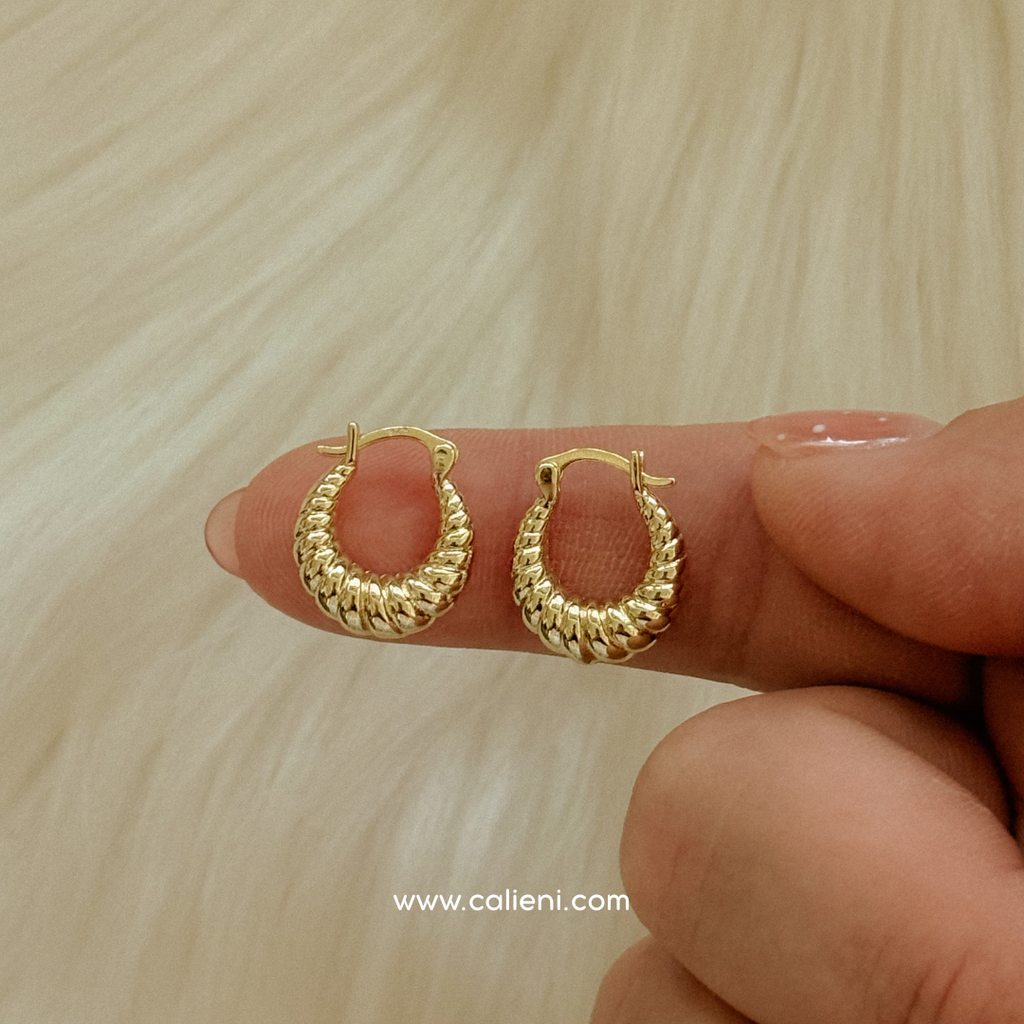 Croissant mini hoops