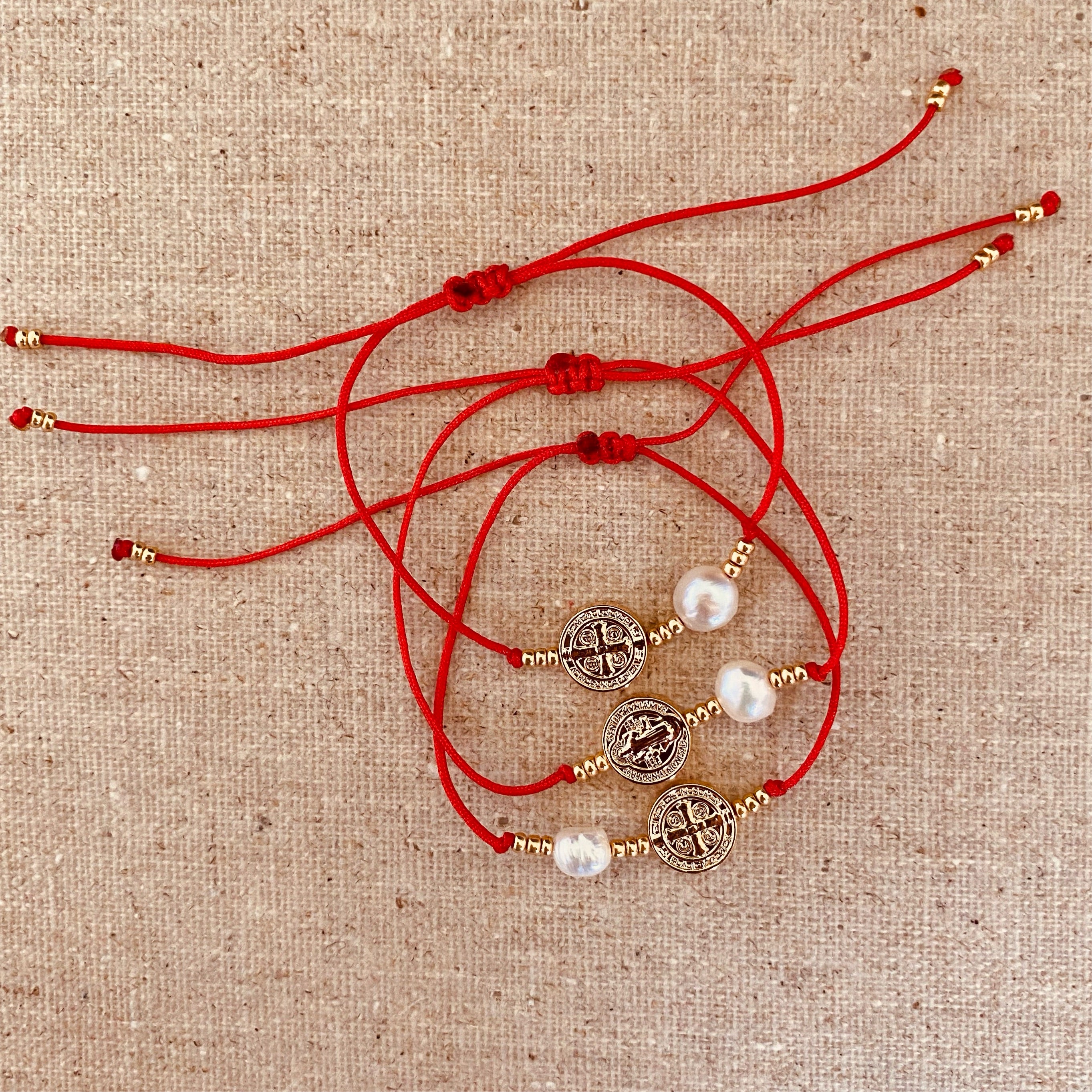 Hilo rojo de San Benito