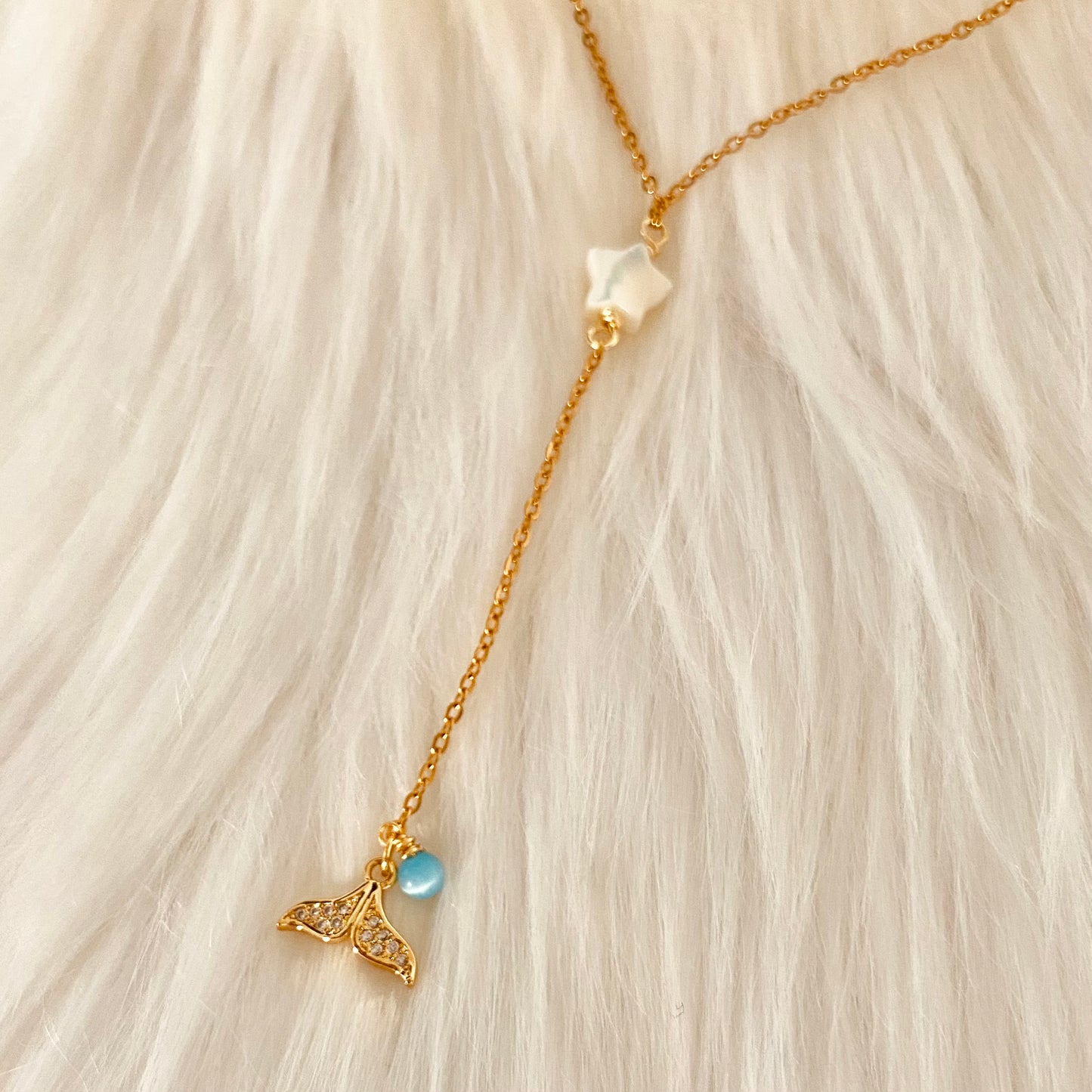 Ula “Y” necklace